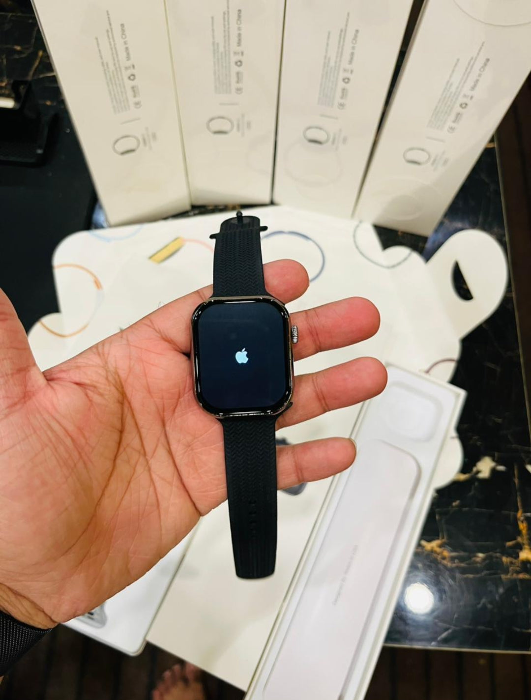 Series 11 Watch 46 MM 2 Bands | Wireless Charger