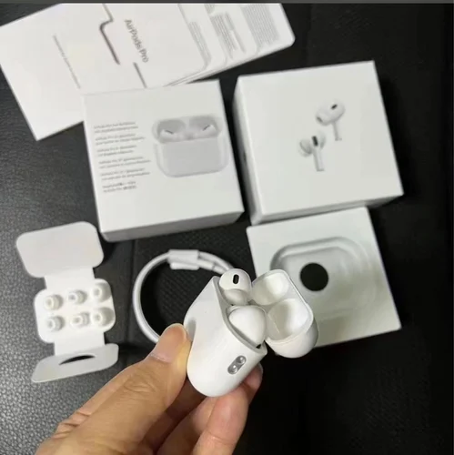 Wireless earbuds